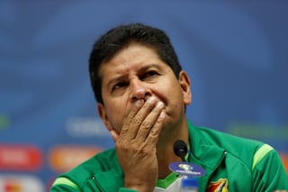 Villegas, estratega de la selección boliviana de futbol. (EFE)