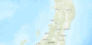 Japón pidió a los residentes en varias áreas de la zona costera del noroeste de Japón que abandonen sus viviendas y busquen refugio por el terremoto de 6.8 grados. (ESPECIAL)