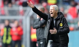 Lucien Favre volvió a meter al Borussia Dortmund a los primeros planos de la Liga de Alemania. (AGENCIA)