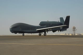 Estados Unidos e Irán se han enzarzado en un cruce de acusaciones tras el derribo de un dron. (EFE)