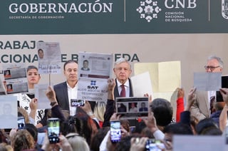 “No voy a ocultarme y voy a dar la cara siempre, por difícil que sea, por doloroso que sea, por incómodo que sea, voy a estar siempre dando la cara y tratando con ustedes este lamentable asunto”, afirmó López Obrador. (NOTIMEX)
