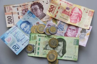 En las últimas semanas, el aumento en la circulación de billetes y monedas en poder de la gente ha sido entre 4 y 5 por ciento. (ARCHIVO)