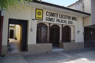 El dirigente del PRD en Gómez Palacio aseguró que no están en riesgo de perder las prerrogativas. (EL SIGLO DE TORREÓN)