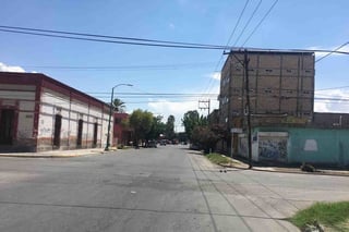 El accidente ocurrió en el cruce de la calle Centenario y la avenida Aldama de la zona Centro de Gómez Palacio. (EL SIGLO DE TORREÓN)