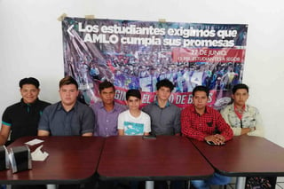 Alumnos marcharán el 27 de junio en la Ciudad de México y en la Plaza Mayor. (VIRGINIA HERNÁNDEZ)