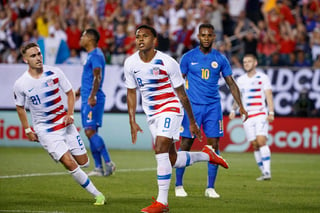 Weston McKennie celebra tras marcar el gol de Estados Unidos. (AP)