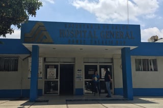 El hombre murió mientras recibía atención médica en el Hospital General de la ciudad de Gómez Palacio. (EL SIGLO DE TORREÓN)