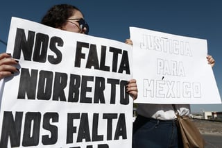  Este jueves se cumple un mes de la muerte del estudiante de 22 años de edad, originario de Meoqui, Chihuahua, Norberto Ronquillo, quien fue secuestrado y asesinado en la Ciudad de México, sin que hasta el momento haya avances ni detenidos en la investigación del caso. (ARCHIVO)