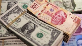 El dólar libre se vendió ayer en un precio máximo de 19.37 pesos en bancos de la Ciudad de México.
