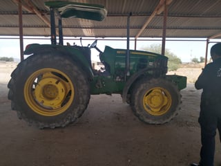 Tractor robado en Gómez Palacio es recuperado por Fuerza Coahuila en Matamoros.