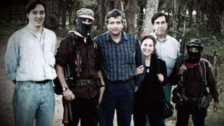Una fotografía antigua muestra a López Obrador con Marcos. (AGENCIAS)
