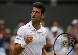 Djokovic deberá vencer a Roberto Bautista para iniciar la búsqueda de su quinto trofeo en el césped del torneo inglés. (AP)