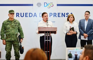 El gobernador José Rosas Aispuro anunció el reforzamiento de la seguridad con acciones de los tres órdenes de Gobierno, y dijo que los hechos en Mezquital son una reacción del combate a la delincuencia. (CORTESÍA)