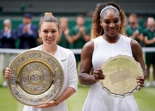 Simona Halep logró quedarse con el título del afamado torneo londinense, evitando que gane su campeonato número 24 de Grand Slam a Serena Williams, y así empatar la marca de la australiana, Margaret Court. (EFE)