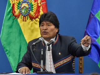 Evo Morales elogió el papel de la mujer, 'sacrificada' hacia su familia, pero 'tan ofendida, agredida' por esta violencia, y saludó que haya más denuncias, ya que 'antes nunca se denunciaba'. (ARCHIVO)