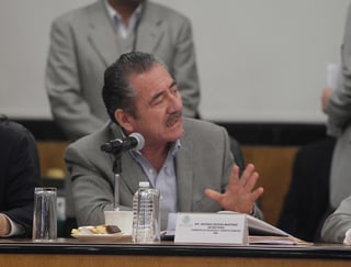 En contraste, Antonio Ortega Martínez (PRD), integrante de la Comisión de Presupuesto, acusó que el plan 'es una aspirina que no va aliviar la grave enfermedad que tiene Pemex'. (ARCHIVO)