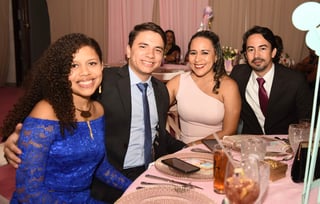 Rebeca Rivera, Rebeca Rodríguez y Michael Ramos.