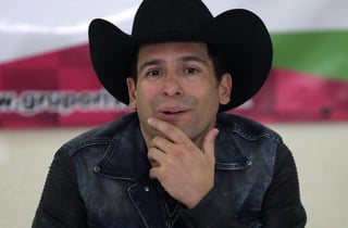 A cantar. Bobby Pulido interpretará sus más grandes éxitos este fin de semana en la ciudad de Torreón. (ARCHIVO)