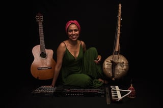 Fusión. En su propuesta, la artista hace una mezcla de jazz, blues, bossanova y ritmos africanos. (CORTESÍA)