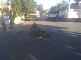 Un motociclista resultó lesionado en un accidente vial registrado la tarde del pasado viernes en la zona centro de la ciudad de Gómez Palacio. (ARCHIVO)