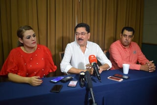 El aspirante (todavía no candidato) a dirigir del PRI nacional, Ulises Ruiz, estuvo en Torreón. (EL SIGLO DE TORREÓN)