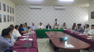 Empresarios se reunieron con el fiscal Gerardo Márquez Guevara para hablar de temas relacionados con la seguridad. (YOLANDA RÍOS)