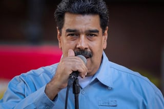 Maduro afirmó que la acción de Estados Unidos contra el sistema eléctrico responde a que está 'desesperado por sus derrotas en Venezuela'. (ARCHIVO)