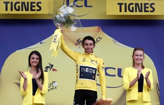 Egan Bernal le arrebató la camiseta amarilla a Julien Alaphilippe, y se perfila como el ganador del Tour de Francia, a falta de dos etapas para que finalice la competencia.