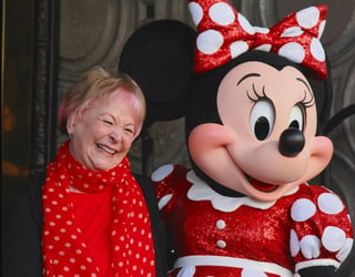 Despedida. Por más de 30 años Minnie Mouse y Russi trabajaron juntas para entretener a millones de personas. (ESPECIAL)