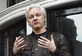 “En consideración al fuerte prejuicio público contra el señor Assange en Estados Unidos, hay serias razones para dudar de que reciba un proceso justo e imparcial, respetuoso de los derechos humanos”, señaló en las misivas. (ARCHIVO)