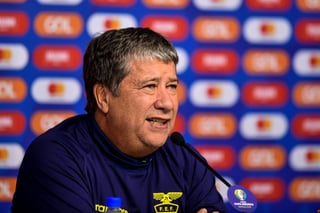 Al no tener buenos resultados en la Copa América, Ecuador despidió a Hernán Darío Gómez. (ARCHIVO)