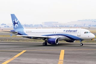 De acuerdo con información más reciente de la Profeco, entre el 29 y 31 de julio pasados se vieron afectados nueve mil 486 pasajeros por los problemas presentado en 66 vuelos de Interjet. (ARCHIVO)