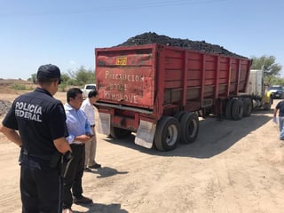 La empresa que presuntamente explotaba el mineral en el área fue identificada como “Seguimos en el Carbón S.A. de C.V.” informó Reyes Flores Hurtado, Delegado del Gobierno Federal para Coahuila. (EL SIGLO COAHUILA)

