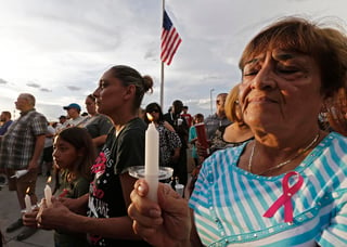 Este domingo se dio a conocer la lista de los mexicanos fallecidos en el ataque armado en un centro comercial de El Paso. (EFE)
