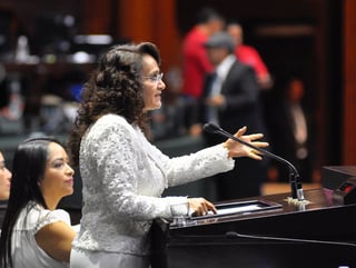 La legisladora por Morena expuso que en ese país comprar armas de alto poder “es tan fácil como comprar un dulce'. (ARCHIVO)