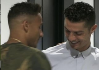 Los exjugadores del Real Madrid se reencuentran ahora en su nuevo equipo, Juventus. (ESPECIAL)