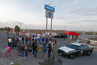 Las autoridades creen que Patrick Crusius, de 21 años, escribió un largo texto racista contra la inmigración masiva antes de abrir fuego el sábado pasado en una tienda Walmart de El Paso. (ARCHIVO)