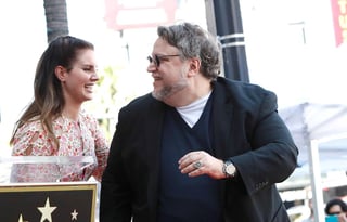 'Desde hace tiempo admiro su trabajo. Ella tiene una cualidad única para evocar imágenes con su música', declaró Guillermo Del Toro. (ARCHIVO) 