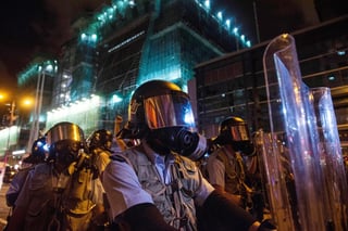El organismo recordó que el domingo pasado cuando las protestas cumplían su décima semana, la policía intensificó la represión contra los manifestantes, hechos que fueron grabados por los opositores y los periodistas. (ARCHIVO)