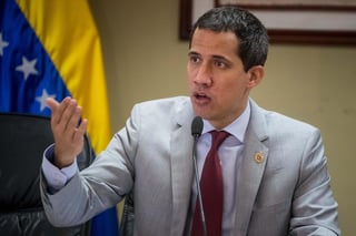 Guaidó indicó que, según estimaciones, pues no hay cifras específicas, entre 4.7 millones y 6 millones de venezolanos están fuera del país en este momento. (EFE)