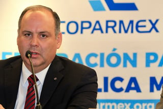 Gustavo de Hoyos, presidente de Coparmex, dijo que la decisión de Banxico fue oportuna y producto de un detenido análisis. (NOTIMEX)