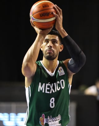 Al basquetbolista mexicano Gustavo Ayón, se le negó la adquisición de los Aguacateros de Michoacán, de la LNBP. (ARCHIVO)