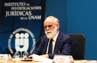 En entrevista con MVS Radio, Fernández de Cevallos mencionó que no se esconderá, que enfrentará todas las acusaciones y que no se llamará a perseguido político. (ARCHIVO)