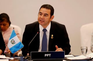 Un Tribunal de Guatemala decidió este lunes absolver de un caso de fraude a José Manuel y Samuel Morales, hijo y hermano respectivamente del presidente del país, Jimmy Morales. (ARCHIVO)