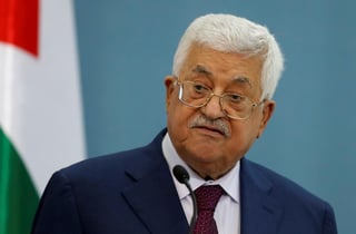 El mandatario palestino dio por terminados 'los servicios de todos sus asesores', sin hacer distinciones entre 'su título o rango'. (ARCHIVO)