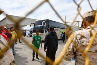 En promedio son 180 los migrantes que son detenidos diariamente por la Patrulla Fronteriza. (ARCHIVO)