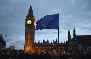 Un 22 % cree que la salida de la UE tendrá consecuencias positivas, sin contrapartidas negativas para el Reino Unido. (ARCHIVO)