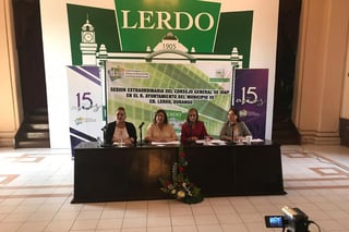 Ayer sesionó el IDAIP en el salón Azul que se ubica al interior de la presidencia municipal de Lerdo.