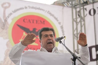 El secretario general del CATEM, Pedro Haces Barba, visitó Saltillo para encabezar la toma de protesta de líderes estatales.