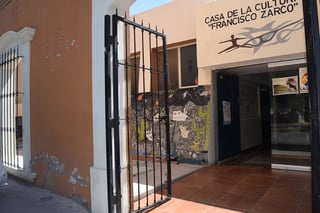 La Casa de la Cultura Francisco Zarco cuenta con instalaciones adecuadas para recibir a los alumnos de talleres regulares. (EL SIGLO DE TORREÒN / MA. ELENA HOLGUÍN)